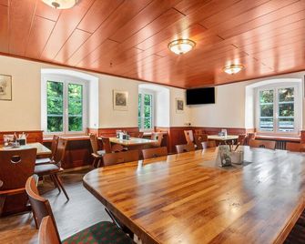 Room 'Trio' with Mountain View, Shared Terrace and Wi-Fi - Neuenweg - Restaurant