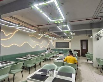 Visawa Palace Nanded - Nanded - Restaurante