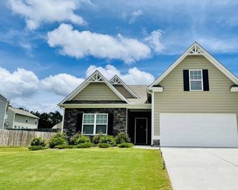 Brand New Ranch Style Family House - Villa Rica - Budova