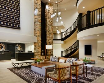 Hilton Santa Cruz/Scotts Valley - Santa Cruz - Lobby