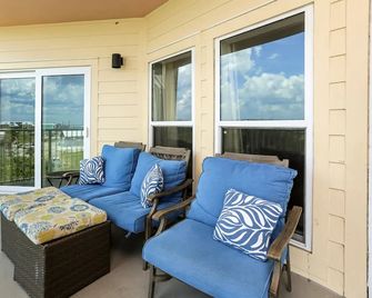 Paradise Shores 303 - Mexico Beach - Balcón