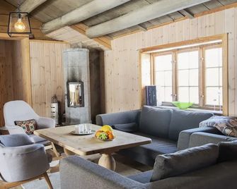 Rondane Hytter og Leiligheter - Otta - Living room