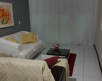 Luz da Manhã - Cabo Frío - Sala de estar