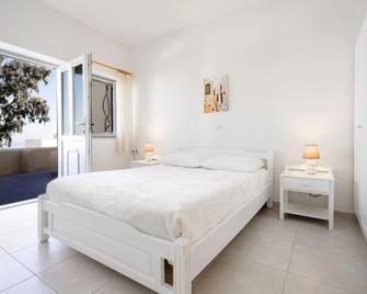 Ersi Villas - Firostefani