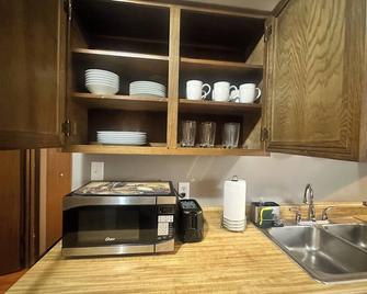 Charming 2-bedroom house in DeKalb - DeKalb - Dapur