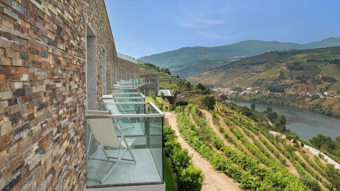 Delfim Douro Hotel