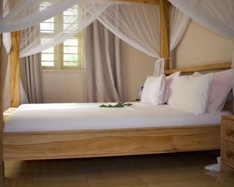 Garden View Apartment - Paje - Bedroom