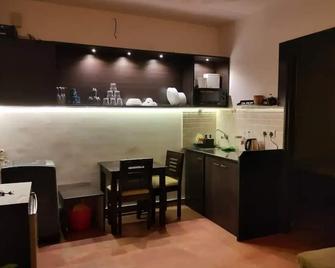 Tranquil Oasis - Vagator - Kitchen