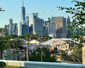 Conover Loft by Rove Travel - Loft Apartment with Private Rooftop - Brooklyn - Außenansicht