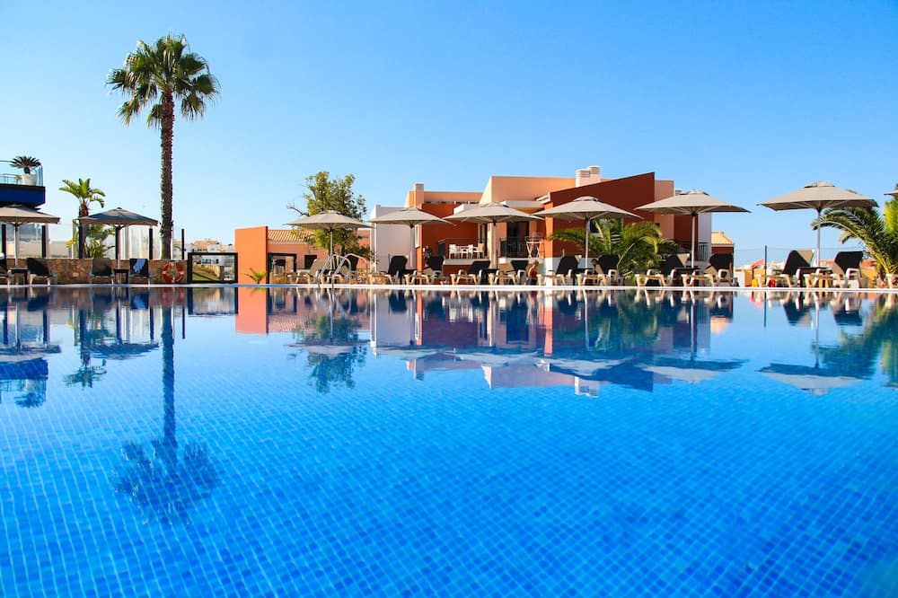 Vitors Village - Lagoa - Zwembad