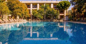 Iris Hotel - Çanakkale