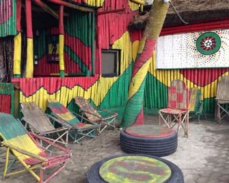 Natural Bamboo Village - Cape Coast - Patio