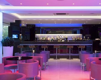 Christofinia Hotel - איה נאפה - בר