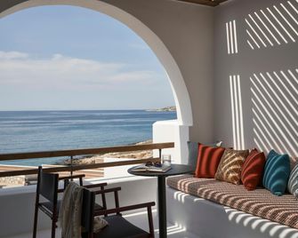 Andronis Minois - Parikia - Quarto