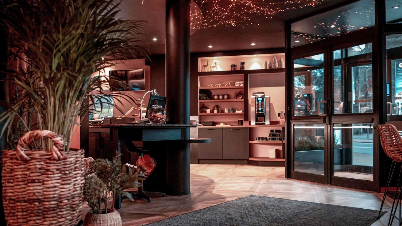 إيبس بولوني سور مير سنتر كاثيدرال