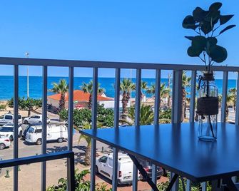 Logis Hôtel Restaurant Mar I Sol - Saint-Cyprien - Balkon