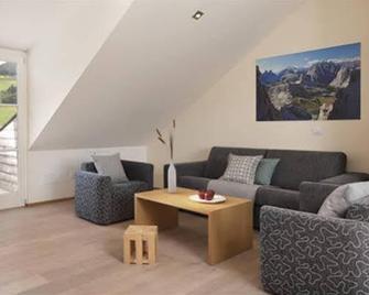Residence San Candido Innichen - סן קנדידו - סלון