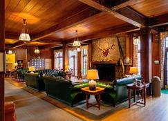 Lake Quinault Lodge - Quinault - Living room