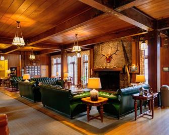 Lake Quinault Lodge - Quinault - Living room