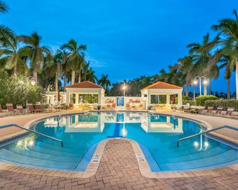 Bahia Vista 11-337 - St. Petersburg - Havuz