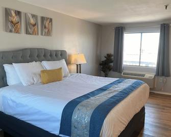 Ways Motel - Hampton - Bedroom