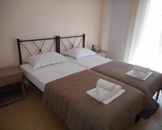 أنيسيز هوتل - Kythira - غرفة نوم