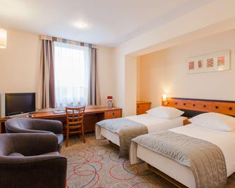 Qubus Hotel Glogow - Głogów - Bedroom