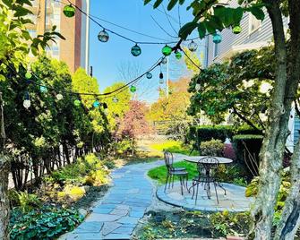 Ginkgo House on Harvard - Cambridge - Patio