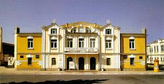 Amran Hotel - Vladikavkaz - Building