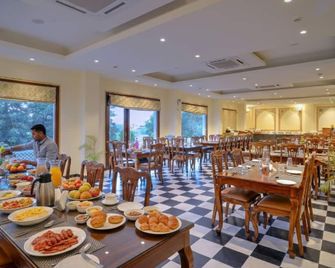 Welcomheritage Mount Valley Resort Ranthambore - Sawāi Mādhopur - Restaurante