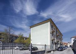 The Novara Gateway - Appartamento Privato vicino Milano - Novara - Budynek