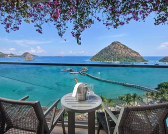 AYANA Komodo Waecicu Beach - Labuan Bajo - Balcony