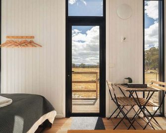 Bellellen Park 1 by Tiny Away - Stawell