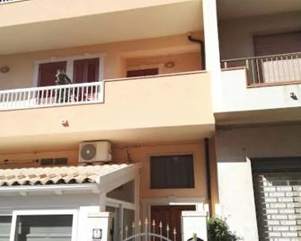 B&B Persi nel Sud - Pozzallo - Edificio