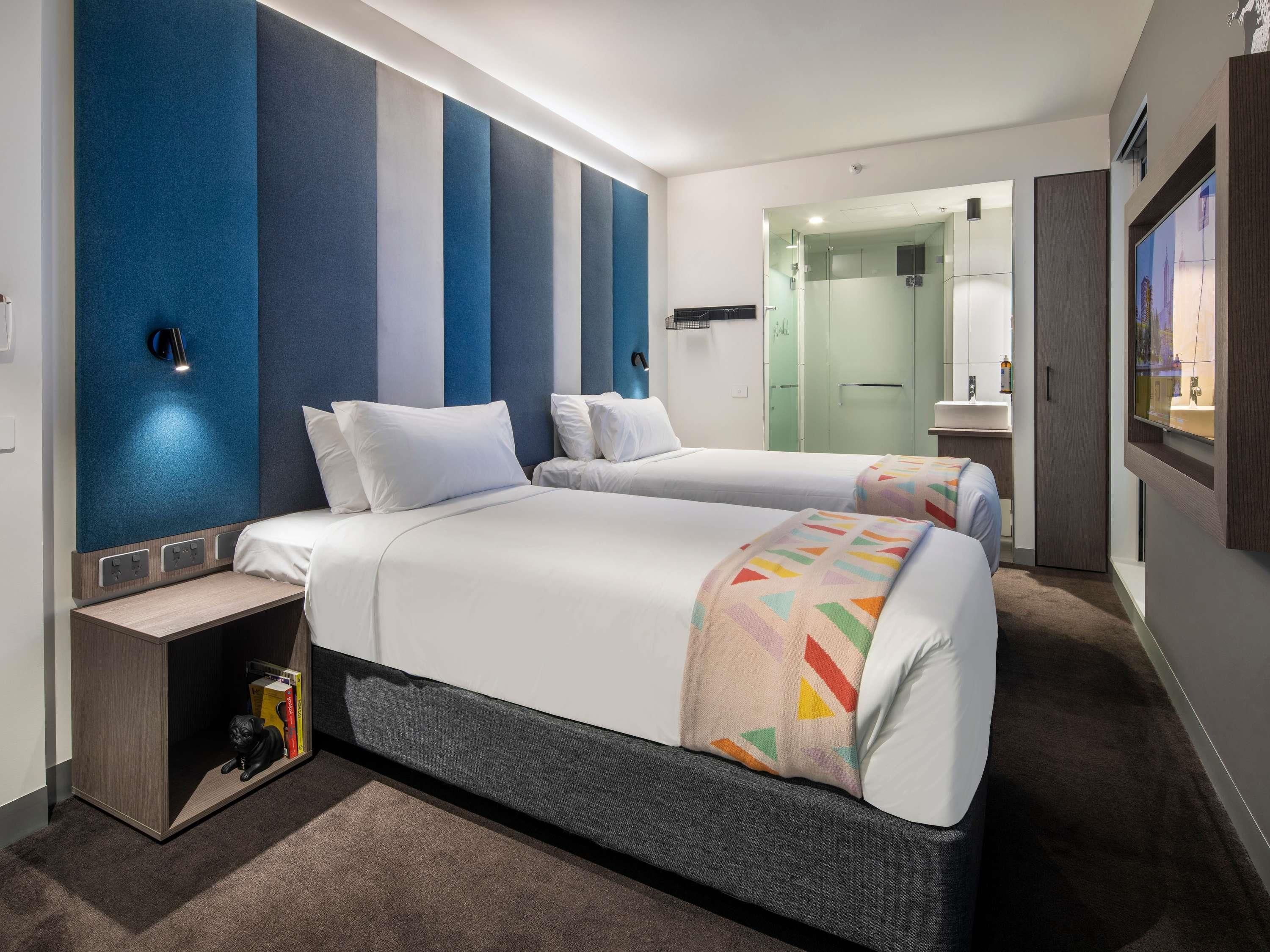 ibis Styles Melbourne Southbank thumbnail 2