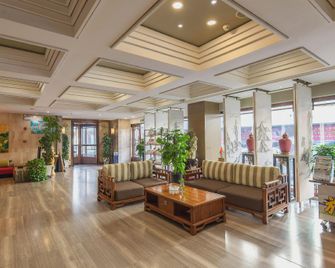 Boyue Hotel - Dandong - Lobby
