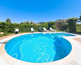 Villa Stefania - Ischia - Pool