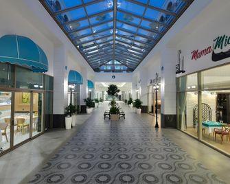 Dosinia Luxury Resort - Kemer - Recepción