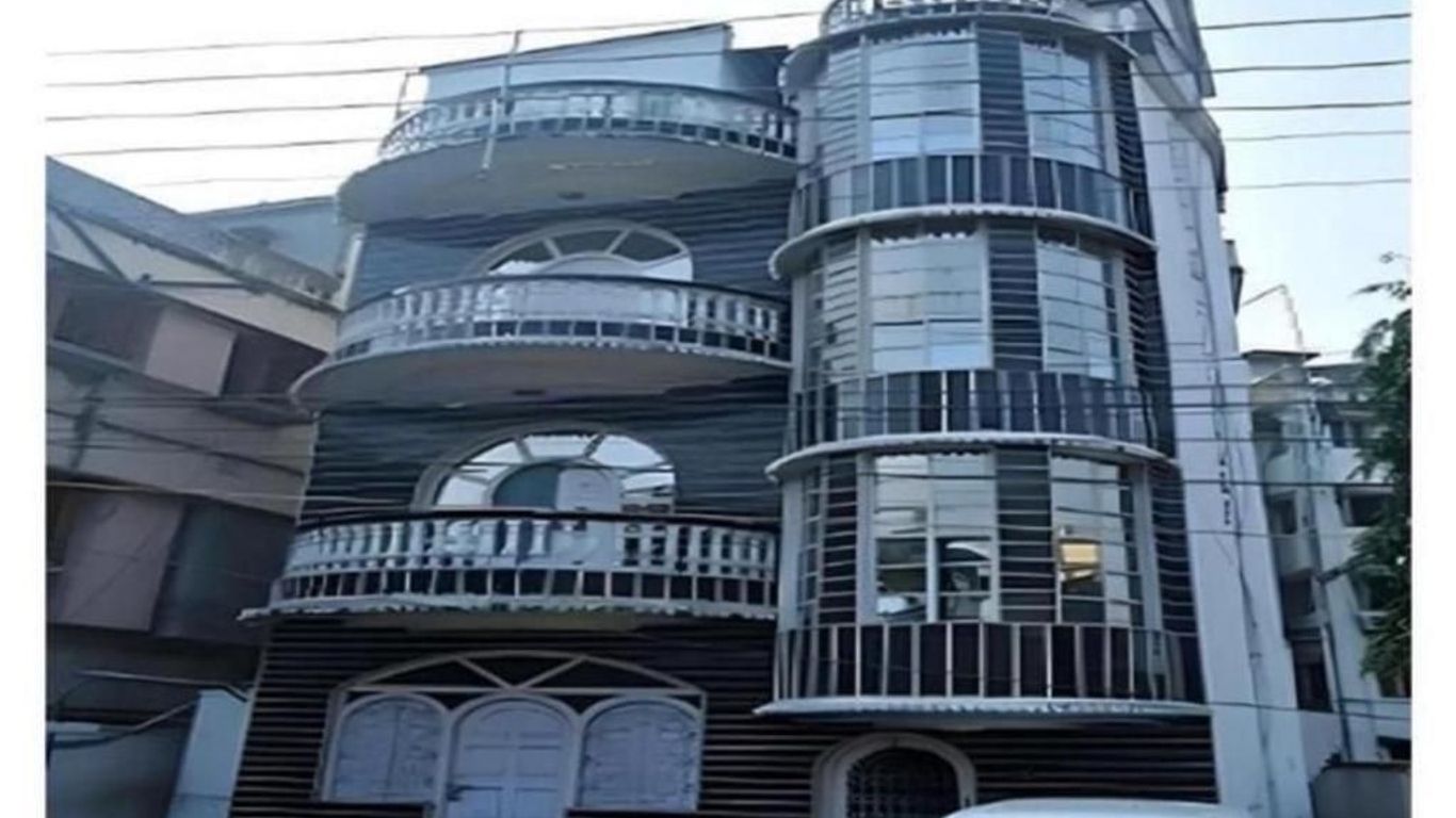 New Hotel White Palace