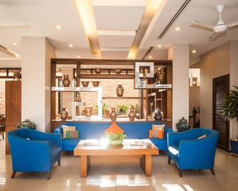 Crystal Inn - Phuket - Lobi