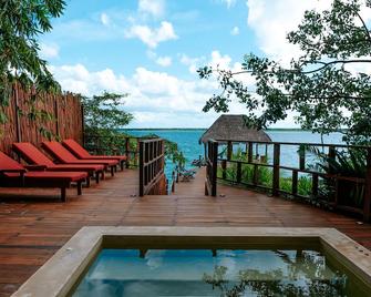 Khaban Bacalar Hotel Boutique - Bacalar - Alberca
