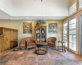 Sonoma Winegrower's Inn - Rohnert Park