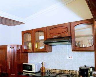 Lush Gardens Apartment 1 - Lusaka - Kitchen