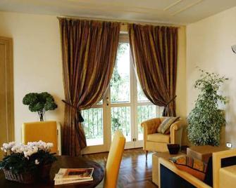 Villa Greta - Meina - Wohnzimmer
