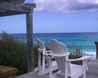 Funky and unique cottage on the best beach in the Bahamas - Great Guana Cay