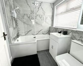 Stylish and modern home in York - York - Restaurant