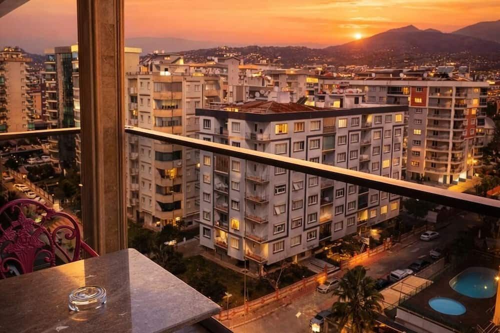 Lion Park Suites & Residence Hotel - Aydin - Balcón