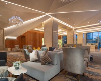 Holiday Inn Beijing Focus Square By IHG - Peking - Oleskelutila