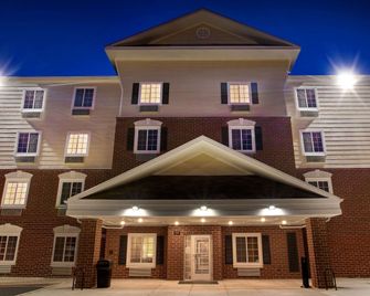 Woodspring Suites Frederick I-70 - Frederick - Будівля