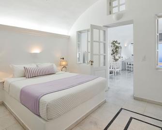 Iliovasilema Hotel & Suites - Thera - Phòng ngủ